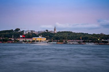 Gün batımında istanbul bosphorus görünümü