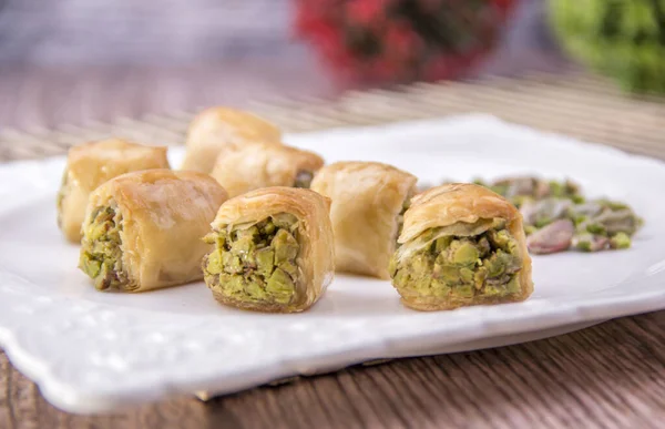Arabische Desserts Met Noten Baklava — Stockfoto