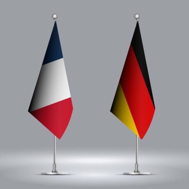 Almanya 'yı temsil eden iki bayrak Fransa' ya karşı Cesetlerde Bayrak