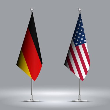 İki Ayakta Bayrakla ABD, Almanya 'ya Karşı Cesetlerin Üzerinde Bayrak