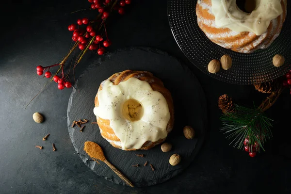 Weihnachtsgebäck Mit Weißer Vanilleglasur — Stockfoto