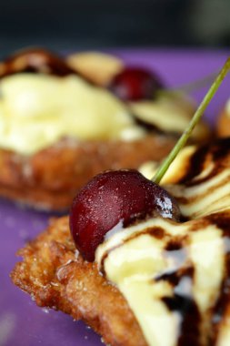 Churro Bowls Stuffed with Ice Cream