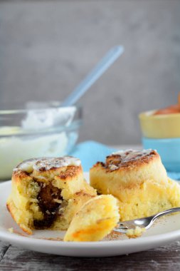 Düşük karbonhidratlı, şekersiz tarçınlı badem unu. 