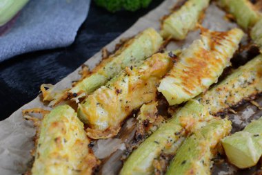 Arka planda Keto Diyet Kabağı Kızartmaları, kapatın