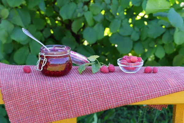 Glass Jar Fresh Raspberry Jam Bowl Ripe Raspberries — Stock Photo, Image