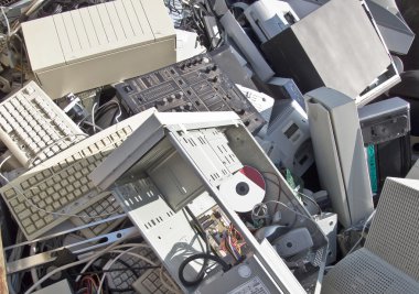 atılan eski elektronik cihaz / bilgisayar hurda