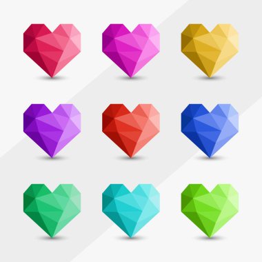 Sevgililer Günü ve UI Tasarımı için Renkli Geometrik Elmas desenli Low Poly Heart Simgesi