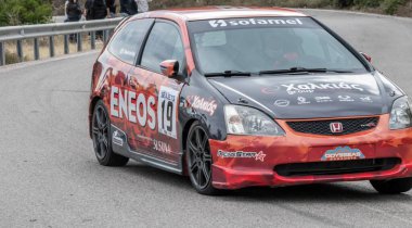 Achladocampos, Yunanistan - 12 Ekim 2025 Achladocampos Tepesi Yunanistan 'da ünlü bir yarış etkinliğidir..