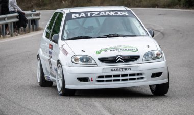 Achladocampos, Yunanistan - 12 Ekim 2025 Achladocampos Tepesi Yunanistan 'da ünlü bir yarış etkinliğidir..