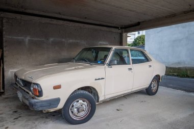 Tripolis, Yunanistan - 13 Ekim 2025 Trablus Yunanistan 'da eski ve tarihi otomobiller.