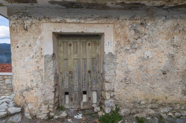 Dimitsana, Yunanistan - 11 Aralık 2025 Arcadia bölgesindeki geleneksel Dimitsana köyü.