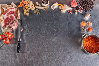 Demir Danışma çerçevesinde mutfak