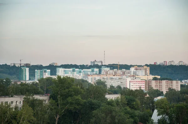 Paesaggio Urbano Una Città Una Vecchia Fabbrica Vista Dall Alto — Foto Stock