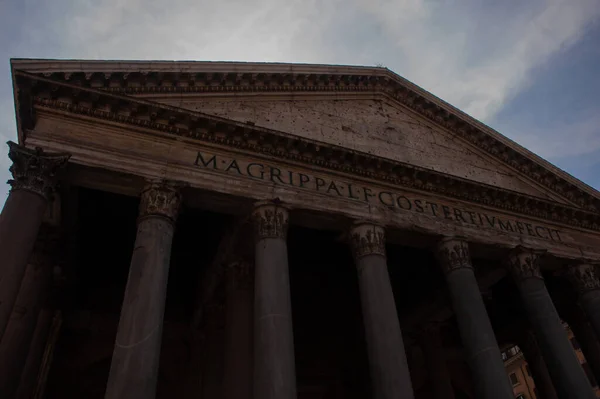 Pantheon Minden Istenek Temploma Rómában Jelzés Bejáratnál Marcus Agrippa Lucius — Stock Fotó