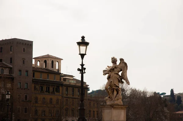 Italienische Skulptur Auf Der Straße — Stockfoto
