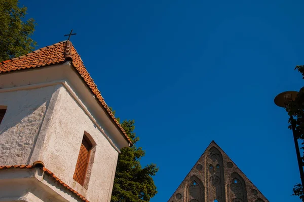 Pequena Rua Europeia Verão — Fotografia de Stock