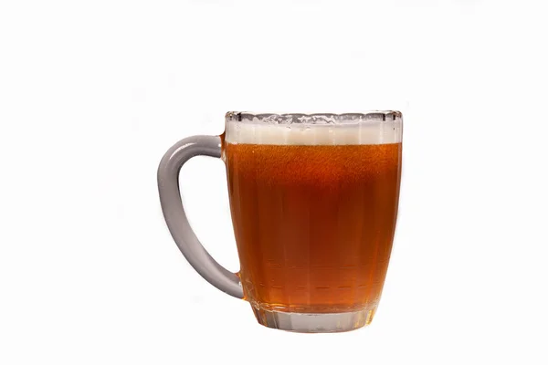 Una Taza Con Cerveza Sin Filtrar Aislada — Foto de Stock