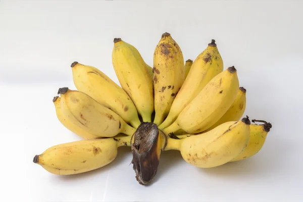 beyaz zemin üzerine sarı muz izole