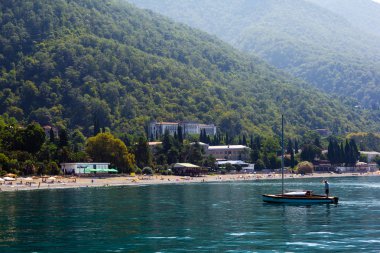 dağ manzaraları ve deniz