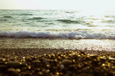 gün batımında denize