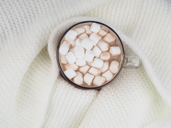 Gourmet Hot Chocolate Milk Caneca Cacau Com Marshmallows Suéter Branco — Fotografia de Stock