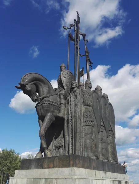 Памятник Александру Невскому в Пскове — стоковое фото