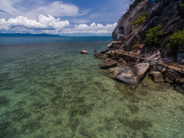 Вид с воздуха на скалы Пангана (Koh Phangan) — стоковое фото