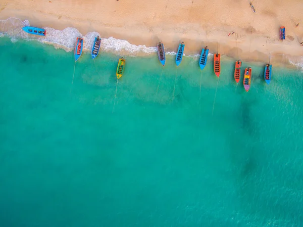 Aerial view of beach with boats — Stock Photo, Image