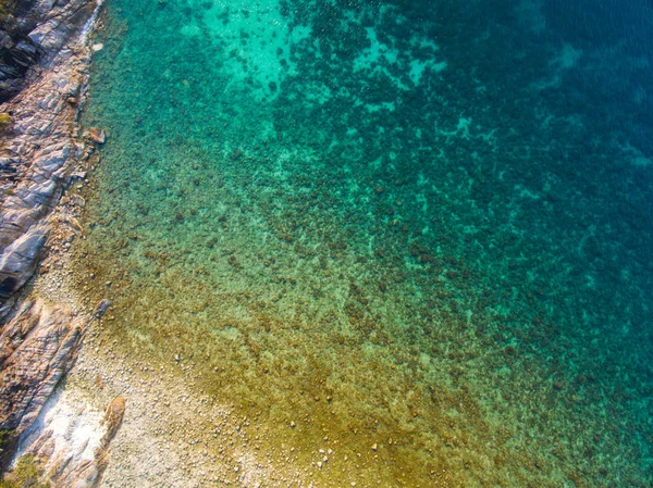 Letecký pohled na pobřeží Koh Phangan, Thajsko — Stock fotografie