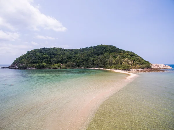 パンガン島, タイの浅瀬が付いている浜の航空写真 — ストック写真