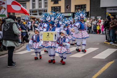 15-02-2026 Aalst yıllık karnaval geçidi sokaklarda