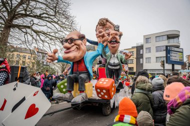 15-02-2026 Aalst yıllık karnaval geçidi sokaklarda