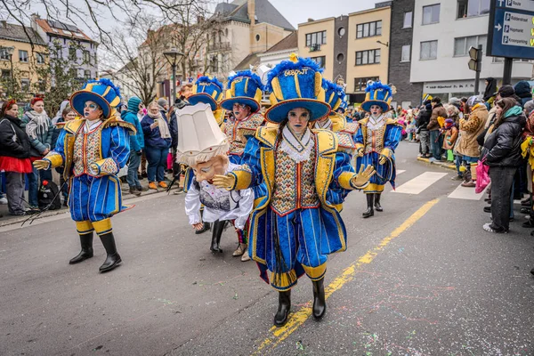 15-02-2026 Aalst yıllık karnaval geçidi sokaklarda