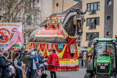 15-02-2026 Aalst yıllık karnaval geçidi sokaklarda