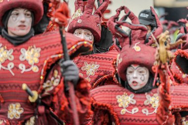 15-02-2026 Aalst yıllık karnaval geçidi sokaklarda