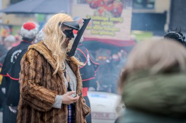 15-02-2026 Aalst yıllık karnaval geçidi sokaklarda