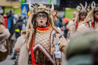 15-02-2026 Aalst yıllık karnaval geçidi sokaklarda