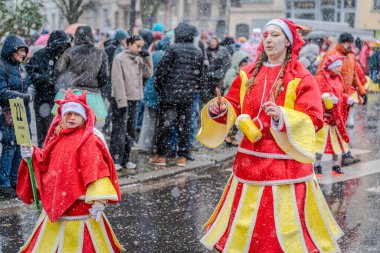 15-02-2026 Aalst yıllık karnaval geçidi sokaklarda