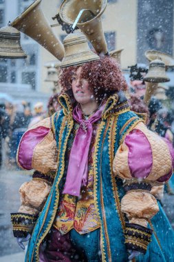 15-02-2026 Aalst yıllık karnaval geçidi sokaklarda
