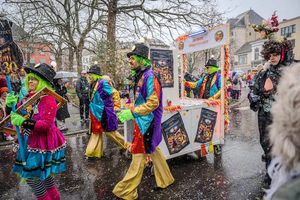 15-02-2026 Aalst yıllık karnaval geçidi sokaklarda
