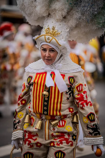 15-02-2026 Aalst yıllık karnaval geçidi sokaklarda