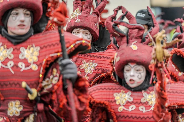 15-02-2026 Aalst yıllık karnaval geçidi sokaklarda