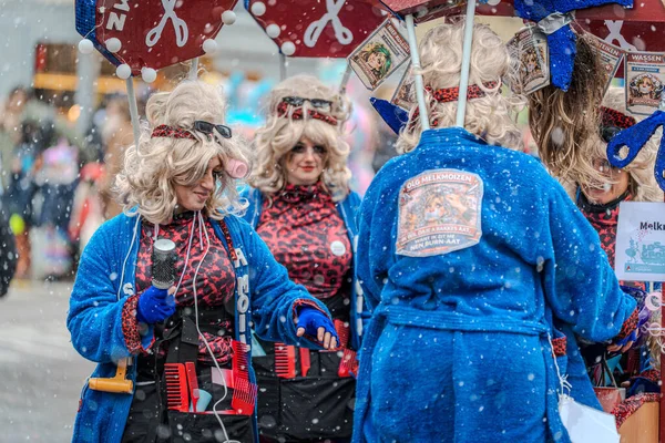 15-02-2026 Aalst yıllık karnaval geçidi sokaklarda