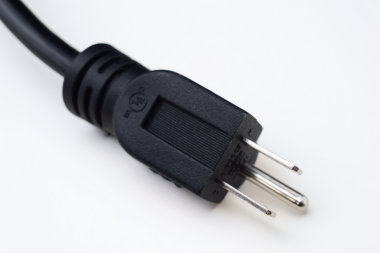 kordonlu siyah tıpa