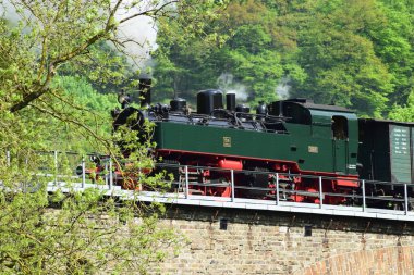 buharlı lokomotif, demiryollarında eski lokomotif