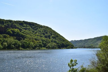 İlkbaharda Mosel Vadisi