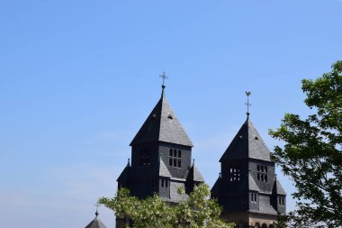 Mayen şehrinin güzel mimarisi