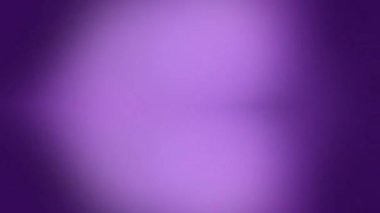 Reklam kampanyaları ve sanatsal tasarımlar için canlı mor arkaplan ve dinamik ışıklandırma enerji etkisiyle elektrik flaş panosu.