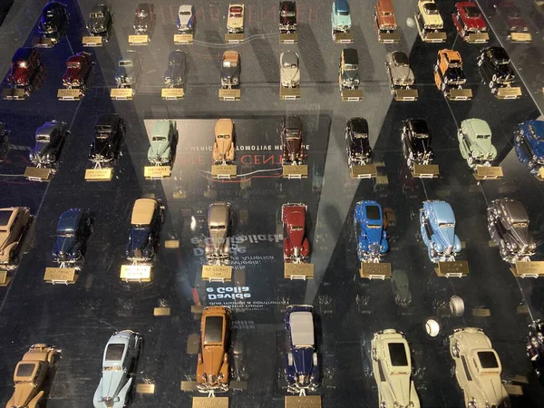 İtalya 'nın Torino kentindeki Museo Nazionale dell' Automobile İtalyan ve uluslararası üreticilerden tarihi araç, motor, şasi ve otomotiv tarihi sergileri sergilenmektedir..
