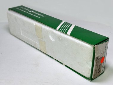 Sachsenmodelle HO ölçeği 14329 Tip WLABm uyuyan vagon SZD Sovyetler Birliği için detaylı iç mekan araçları ve Almanya 'da üretilen yeşil üniformaların kopyası.